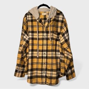 1215 10/$50🏄🏻‍♀️ American Eagle Outfitters Yellow Flannel Hoodie Shirt Jacket